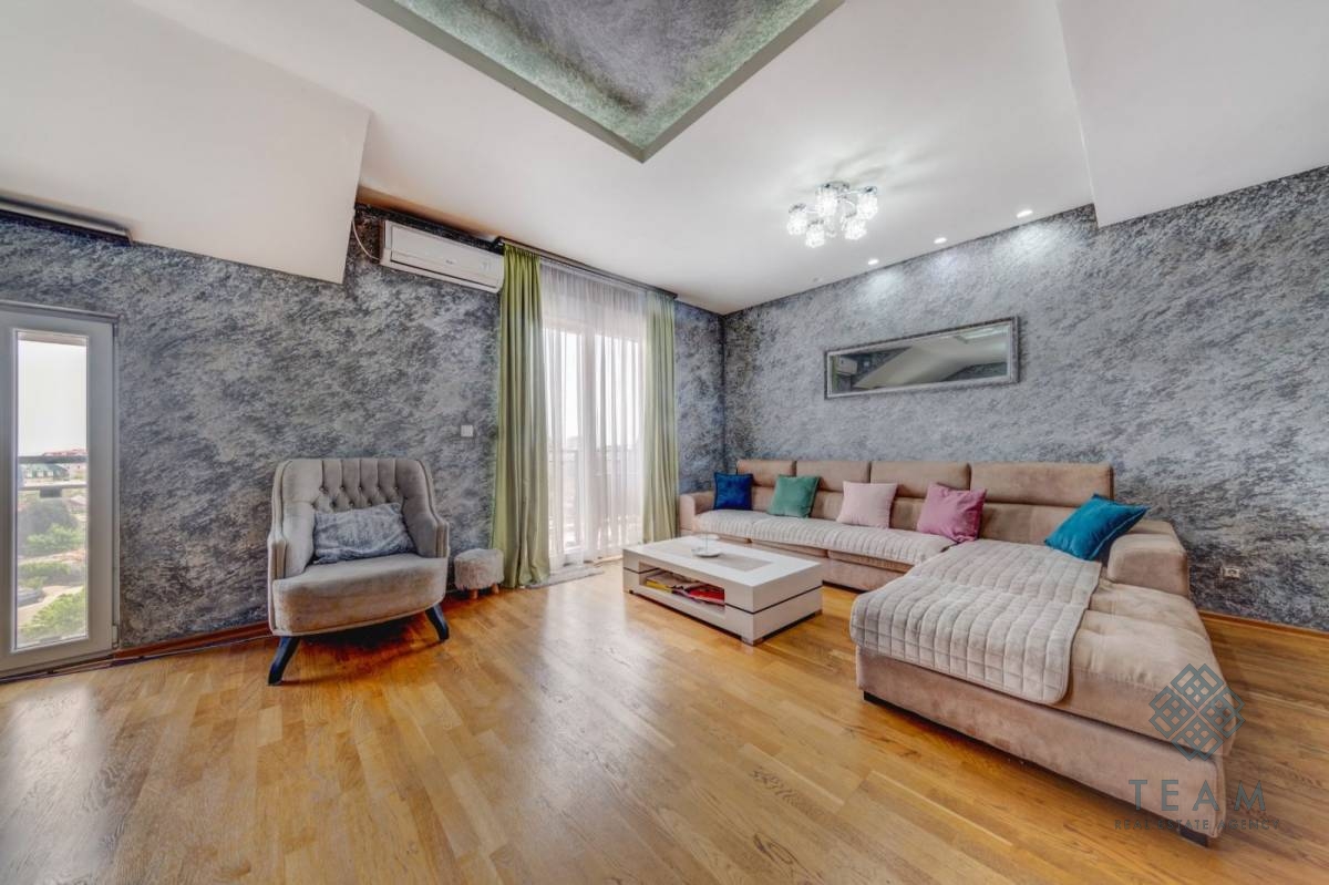 Podgorica, Ljubović, trosoban duplex stan 113m2