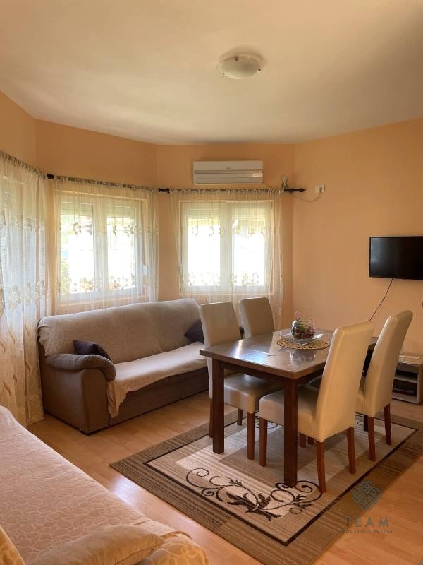 Herceg Novi, Kamenari, one-bedroom apartment 44m²