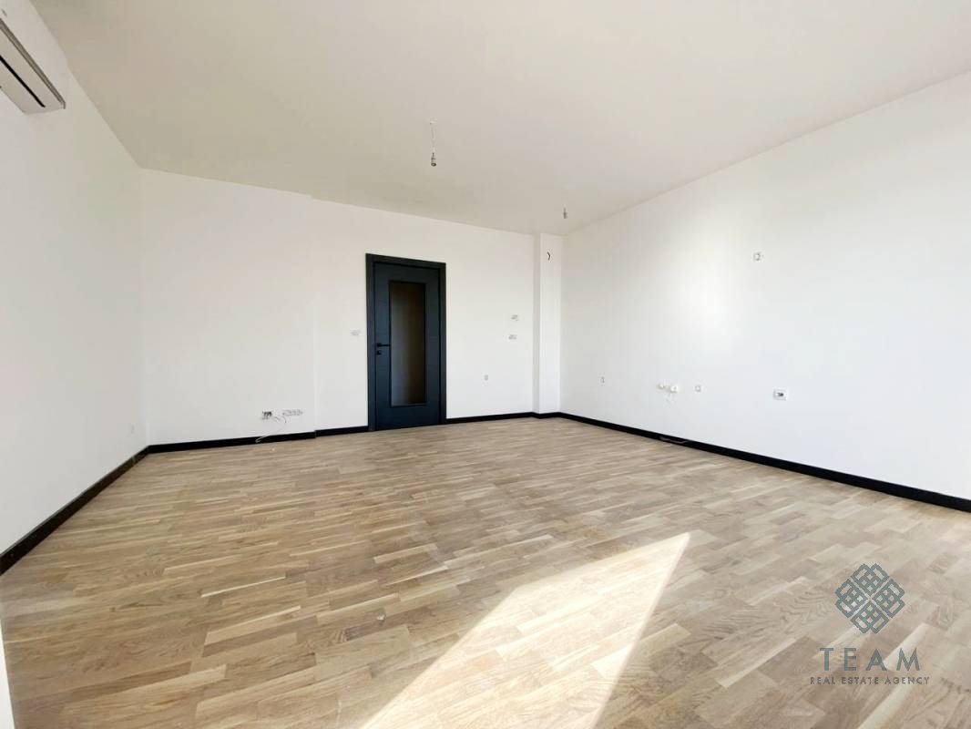 Podgorica, Gorica C, İki odalı daire 67m²